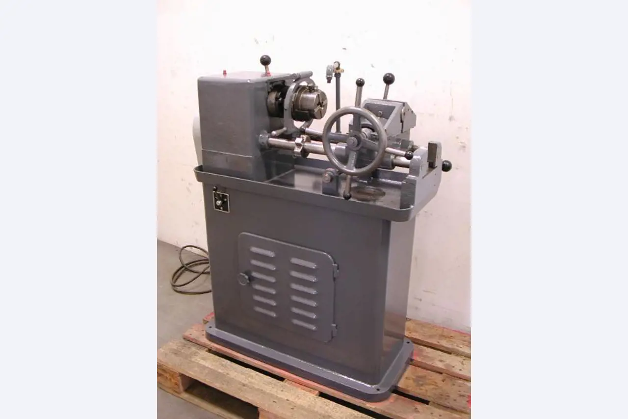 Weisswerk<br>Feinmechanik- Entwurf und Herstellung-2